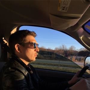 Meet your Posher, Kyle